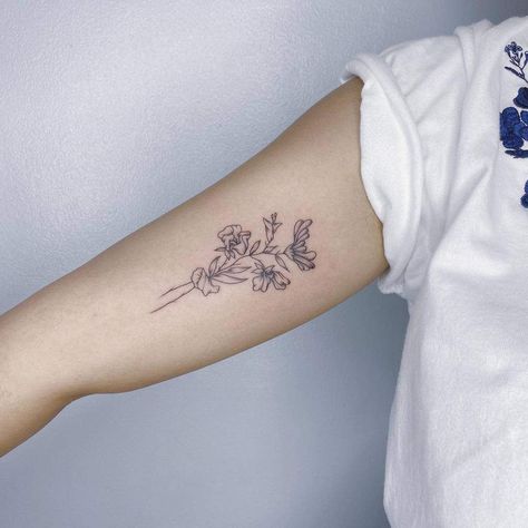 Top 47 Best Honeysuckle Tattoo Ideas - [2020 Inspiration Guide] Honeysuckle Tattoo Small, Honeysuckle Tattoo Design, June Birth Flower Tattoo Honeysuckle, Honeysuckle Tattoo Simple, Honeysuckle Tattoos, Phenomenal Tattoo, Aster Tattoo, Honeysuckle Tattoo, Sweet Pea Tattoo