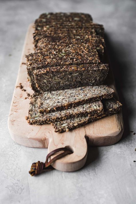 everything seeded life-changing loaf of bread Pan Sin Gluten, Raw Pumpkin Seeds, Seed Bread, Loaf Of Bread, Healthy Bread, Gluten Intolerance, Food Test, Everything Bagel, Gluten Free Bread