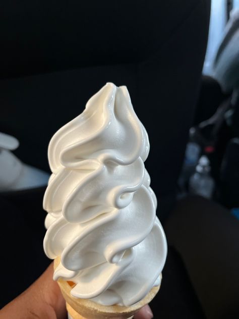 #mcdonalds #foryoupage #aesthetic #mcdonaldsfood #foryoupage #yummy #icecreamsandwich Ice Cream Mcd, Mcdonalds Ice Cream Aesthetic, Apple Pie Mcdonald’s, Mcdonalds Mcflurry, Mcdonalds Ice Cream, Mcdonald’s Ice Cream, Mcdonalds Fries, Snap Snapchat, Ice Cream Sandwich