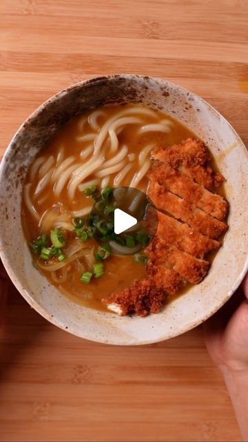 Mariah Winter on Instagram: "KATSU CURRY UDON NOODLE SOUP Such a cozy meal 😋 I didn’t include the chicken katsu recipe here but I do have recipe for it 2 videos ago or feel free to use  your favorite one! This is just the udon noodle soup portion. Hope you enjoy :)  ½ onion  2 green onions/scallions (for garnish) 1 Tbsp neutral oil 1 Tbsp sake 3 cups dashi (Japanese soup stock) (I used dashi powder to make the stock) 2 cubes Japanese curry roux  2 tsp soy sauce 2 servings udon noodles (I prefer frozen udon noodles to fresh ones. They just seem better for some reason) 1 protein of choice (I used chicken katsu but you can use pork katsu or even just thin slices of pork)  🔸Thinly slice onion and green onions/scallions. Set aside the green onion for garnish. 🔸Over medium heat add oil. Next, Curry Udon Noodle Soup, Curry Udon Recipe, Chicken Katsu Recipe, Udon Noodle Recipe, Dashi Powder, Chicken Katsu Recipes, Pork Katsu, Udon Soup, Udon Recipe