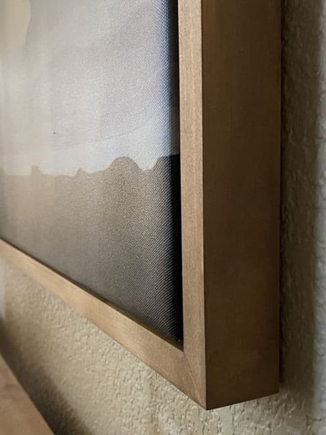 Wood Canvas Frame, Diy Wooden Frames Ideas, Luxury Frame Design, Diy Gallery Frames, Framing A Canvas Picture, How To Frame Fabric, Oil Painting Frames Ideas, How To Frame A Canvas Print, How To Make A Frame For A Canvas