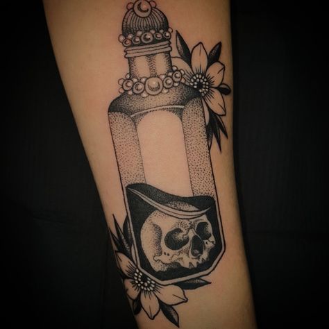 Poison Vial Tattoo, Spell Jar Tattoo, Curse Jar, Cheeky Tattoos, Bottle Reference, Tattoo Perfume, Potion Bottle Tattoo, Perfume Bottle Tattoo, Traditional Tattoo Artwork