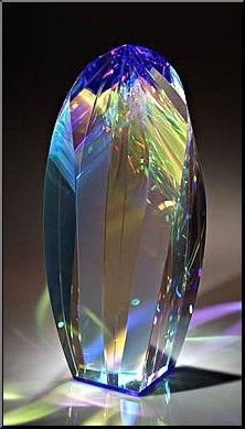 Beautiful Rocks, Gorgeous Glass, Mineral Stone, Minerals And Gemstones, Crystal Art, Rocks And Gems, Gems And Minerals, Lead Crystal, Crystal Stone