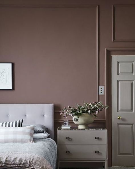 Popular Bedroom Colors, Mauve Bedroom, Mauve Walls, Rose Bedroom, Brown Paint Colors, Bedroom Wall Colors, Little Greene Paint, Grey Paint Colors, Up House