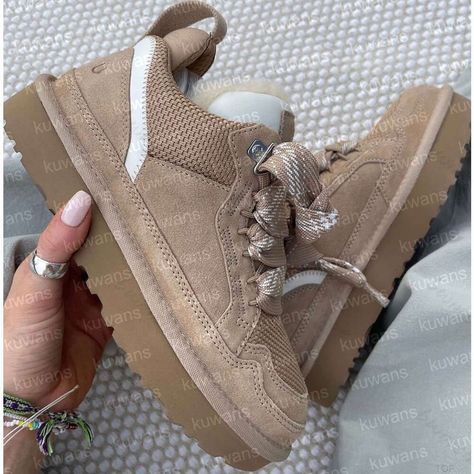 none Cute Uggs, New Uggs, Ugg Sneakers, Louis Vuitton Bracelet, Sneakers Womens, Comfortable Sneakers, Boot Sandals, Cloth Bags, Outfit Inspirationen