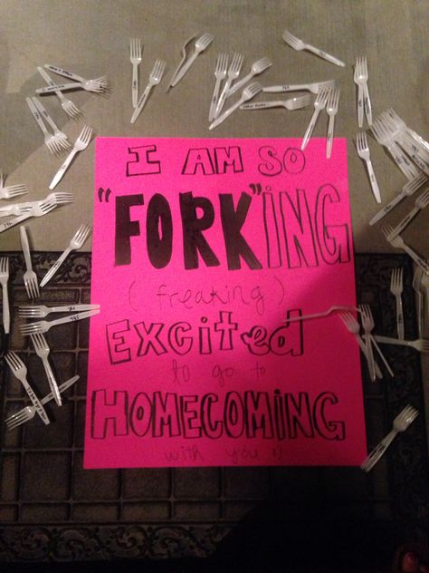 Answering to a dance with forks Answering Yes To Hoco Ideas, How To Say Yes To Hoco Poster, Funny Dance Ask Poster, Replying Yes To Prom, Yes To Prom Ideas Answering, Answering Ideas For Dances, Answer Dance Ideas, Responding To Hoco, Dance Invite Ideas