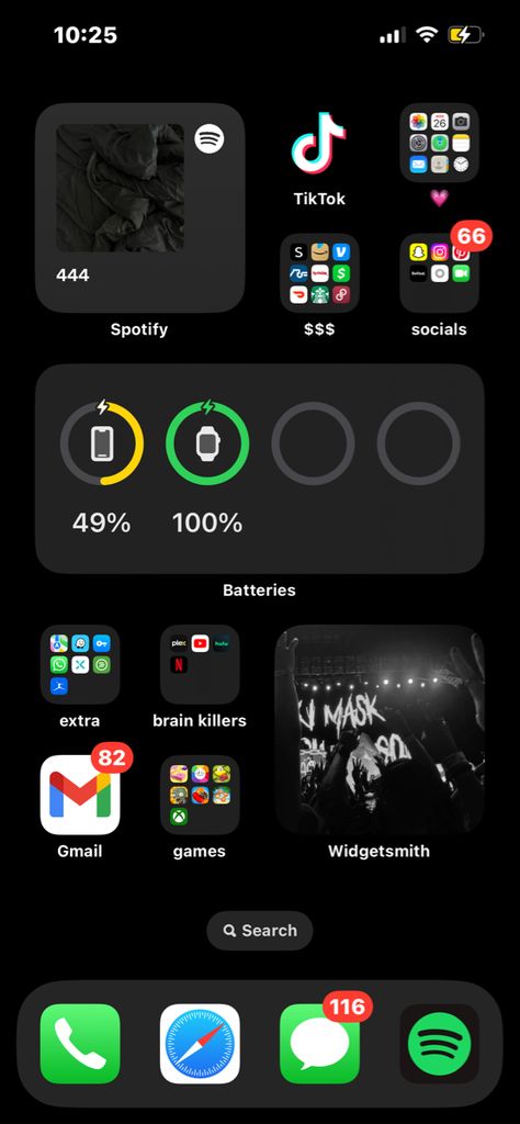 Men Homescreen Layout, Boy Iphone Wallpaper, Iphone Ideas Homescreen, Aesthetic Iphone Organization, Iphone Set Up Ideas Homescreen, Aesthetic Iphone Home Screen Layout, Iphone Lockscreen Ideas, Iphone Organization Screens, Iphone Organization Homescreen