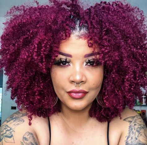 Burgundy Hair Plum, Purple Red Hair, Red Hair Hairstyles, Fuschia Hair, Hairstyles For Black Ladies, Red Hair Outfits, Red Hair With Bangs, Haircut 2023, Curly Color