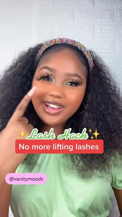 Black Girls Makeup Looks, Make Up Beginners, Put On Lashes, Lashes For Beginners, Makeup Baddie, Apply Lashes, Lashes Tutorial, Makeup For Black Skin, Lip Makeup Tutorial