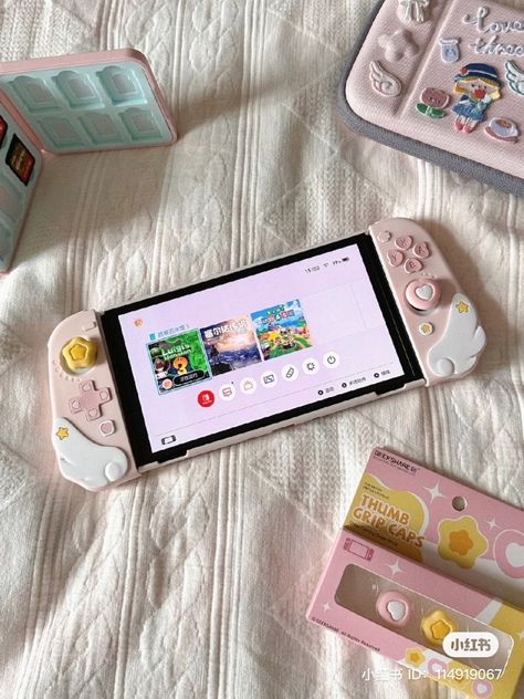 Pc Setup Gaming, Cute Nintendo Switch Accessories, Cute Nintendo Switch, Star Wings, Pink Angel Wings, Kawaii Nintendo Switch, Nintendo Lite, Nintendo Switch Console, Switch Case