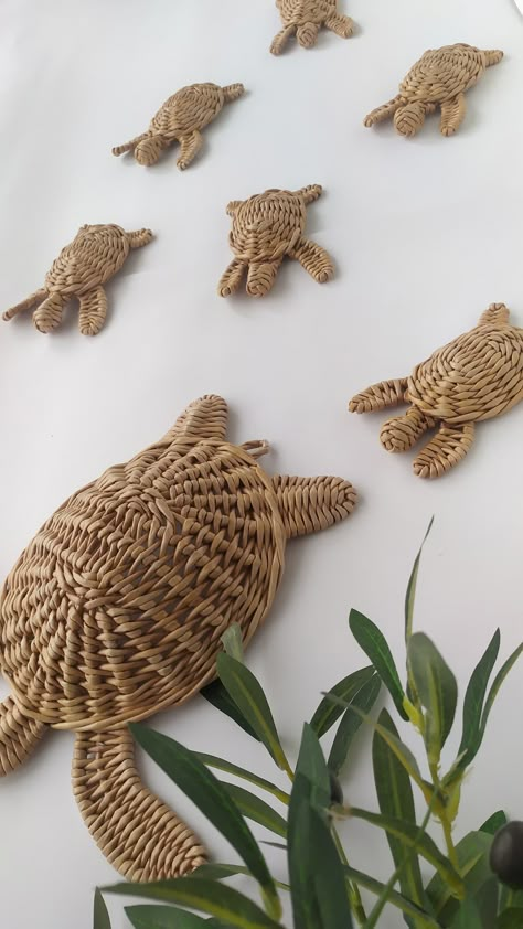 Set of 7 Turtle Wicker Hanging Decor, Wicker Nautical Wall Decor, Beach House Decor - Etsy Decoration Surf, Beach Room Decor, Coastal Nursery, Beach Nursery, Ocean Room, Beachy Room, Ocean Nursery, Baby Room Inspiration, Beach Room