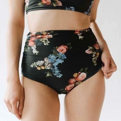 New Albion Fit Rose Black Ruched High Waisted Swim Bottoms Women’s Size Small New With Tags Flatter Your Figure In Our Rose Black Ruched High-Waisted Bottoms! These High-Waisted Bikini Bottoms Bring A Balance Of Femininity And Style, Making Them The Perfect Choice For Any Beach Or Pool Day. Plus, They Go Great With Any Black Top! Fully-Lined Full Coverage Flattering Ruched Side Seams 45 Upf Albion Fit, High Waisted Swim Bottoms, Pool Day, High Waisted Swim, Rose Black, Swim Bottoms, Black Top, Womens Swim, Black Pink