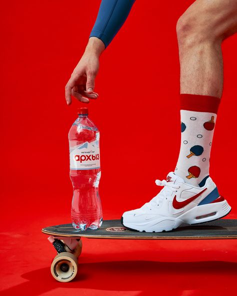 WATER CONTENT on Behance Water Bottle Advertisement, Sports Drink Photography, Water Bottle Photography Ideas, Sport Product Photography, Beer Lifestyle Photography, Water Bottle Photoshoot, Water Bottle Photography, Water Advertising, Bottle Ads