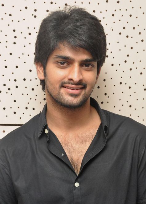 Naga Shourya, Bollywood Men, Indian Actors, Shiva Wallpaper, Film Stars, Indian Bollywood, Fav Celebs, Amazing Flowers, Hd Photos