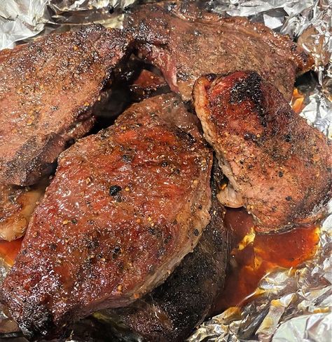 Smoked Top Sirloin Steak, Smoked Sirloin Steak, Smoker Cooking Recipes, Cap Steak, Sirloin Tip Steak, Striploin Steak, Sirloin Steak Recipes, Traeger Smoker, Pork Sirloin