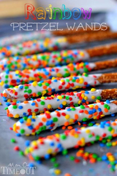 34 Fun Foods for Kids & Teens | Cool and Easy Recipes for Kids & Teenagers to Make At Home | Easy Rainbow Pretzel Wands | http://diyprojectsforteens.com/34-fun-foods-for-teens Pretzel Wands, Bright Swimwear, Elmo Birthday Party, Trolls Birthday Party, Rainbow Parties, Sesame Street Birthday Party, Drawing Hands, Elmo Birthday, Rainbow Food