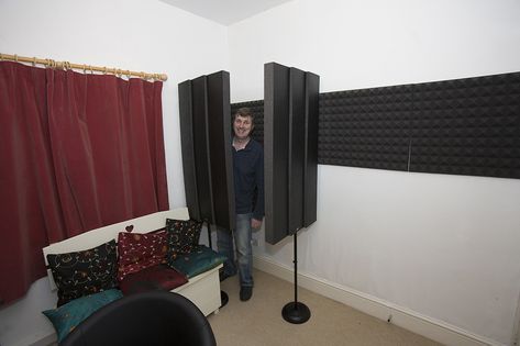 ...or used to form a makeshift vocal booth when recording. Diy Sound Booth, Diy Vocal Booth, Vocal Recording Studio, Recording Studio Diy, Sound Booth, Film Composer, Vocal Booth, Podcast Setup, Recording Booth