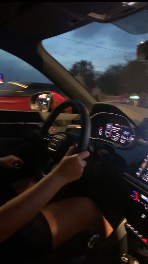 Late night drive in the city People Driving Aesthetic, Drive Fast Aesthetic, Person Driving Aesthetic, Driving Aesthetic Pictures, Fast Driving Aesthetic, Him Driving Aesthetic, Driving Pass Aesthetic, Woman Driving Car Aesthetic Night, Women Driving Aesthetic