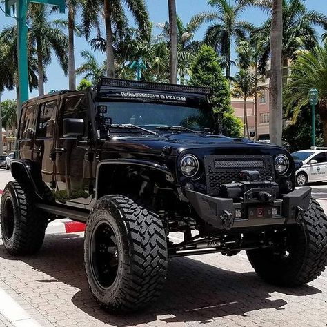 Save by Hermie Black Jeep Wrangler, Badass Jeep, Custom Jeep Wrangler, Black Jeep, Lifted Jeep, Dream Cars Jeep, Custom Jeep, Jacked Up Trucks, Offroad Jeep