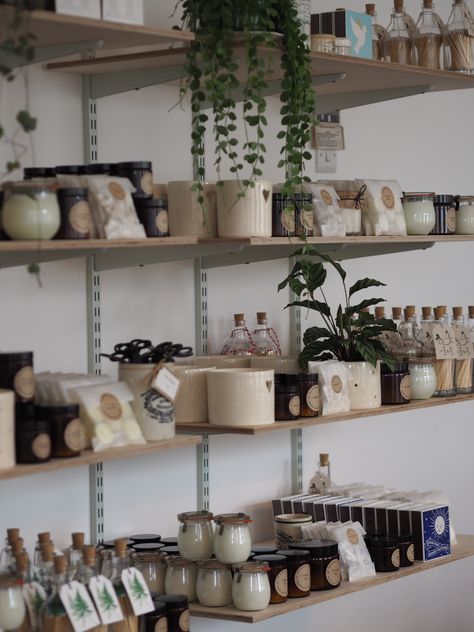 The Botanical Candle Co, Candle Shop Interior Design, Hand Poured Candles, Candle Shop Aesthetic, Botanical Store, Candle Shop Interior, Candle Studio Ideas, Candle Shop Display, Candle Display Ideas