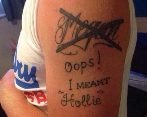 25 Seriously Funny Tattoo Fails Girlfriend Tattoos, Tattoos Gone Wrong, Horrible Tattoos, Terrible Tattoos, Epic Tattoo, Omerta Tattoo, Tattoo Fails, Weird Tattoos, Bad Tattoos