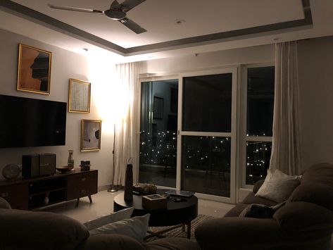 Cozy Night Living Room, Apartment Night View, Living Room At Night, Korean Living Room, Living Room Night, Diwali Night, Livng Room, Room Cleaning, Condo Interior Design