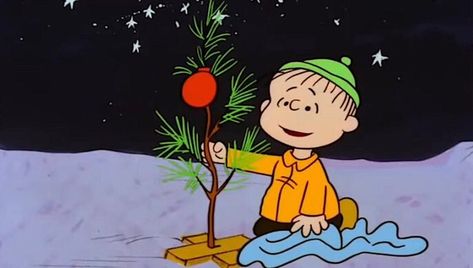 'A Charlie Brown Christmas,' 'Elf': Where to watch your favorite holiday movies A Charlie Brown Christmas, Cartoon Christmas Tree, Christmas Tree Wallpaper, Peanuts Christmas, Brown Christmas, Meaning Of Christmas, Paper Christmas Tree, Christmas Feeling, Charlie Brown Christmas