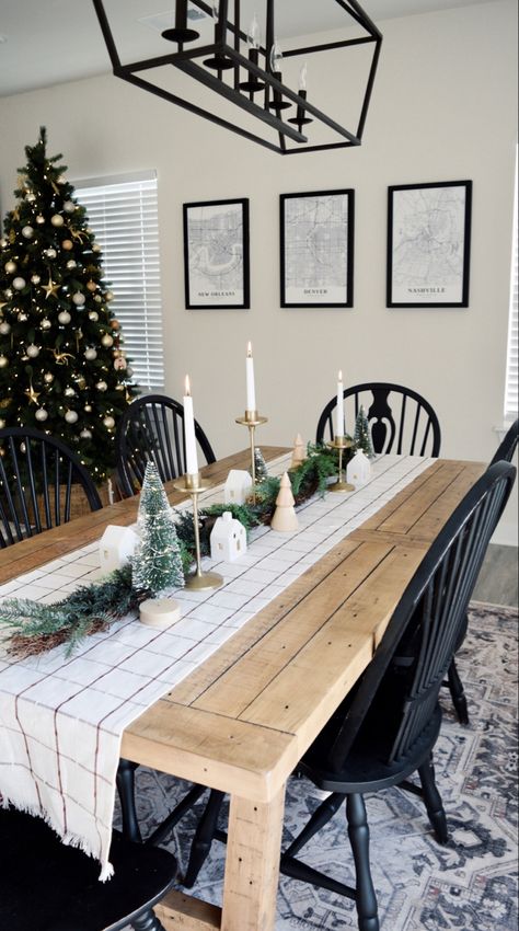 Ideas Decoracion Navidad, 2023 Ideas, Deco Table Noel, Ideas Navidad, Christmas Dining Table, Cozy Christmas Decor, Neutral Christmas Decor, Christmas Apartment, Christmas Themes Decorations