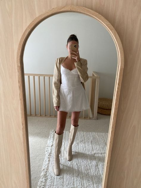 Creme Knee High Boots Outfit, Cream High Boots, White Dress With Knee High Boots, Tan High Boots Outfit, Tall Beige Boots Outfit, Beige Knee High Boots Outfit, Cream Knee High Boots Outfit, Nude Boots Outfit, White Knee High Boots Outfit