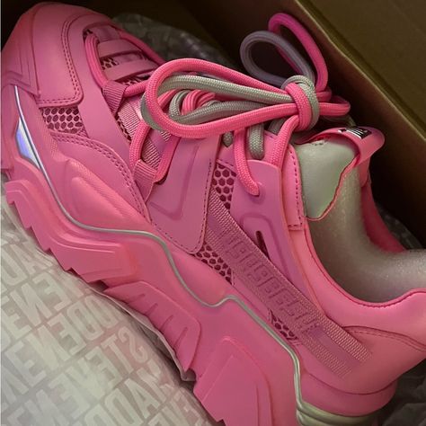 Bought These But Never Ending Up Wearing Steve Maddens, Shoes Pink, Pink Gray, Steve Madden Shoes, Gifts Ideas, Pink Grey, Shopping List, Steve Madden, Size 6