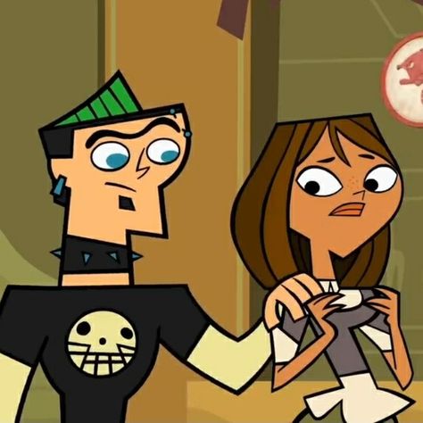 Courtney Tdi, Duncan And Courtney, Drama Total, Drama Island, Fandom Memes, Silly Faces, Total Drama Island, Total Drama, Best Seasons