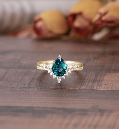 Pear Cut Sapphire Ring, Blue Green Sapphire Engagement Ring, Blue Green Sapphire Ring, Sapphire Antique Ring, Teal Sapphire Engagement Ring, Sapphire Engagement Ring Set, Green Sapphire Engagement, Green Sapphire Engagement Ring, Green Sapphire Ring