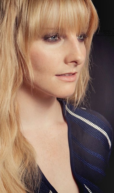 Melissa Rauch as Bernadette Maryann Rostenkowski Melissa Raunch, Melissa Rauch, Alyson Hannigan, Female Celebrities, Big Bang Theory, Hottest Celebrities, Up Girl, Bigbang, Celebrities Female