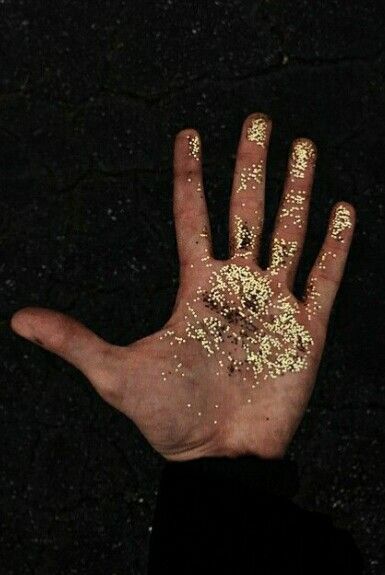 sparkle hands Wallpaper Iphone 7 Plus, The Wombats, Glitter Force, Gold Coin, High Five, The Mortal Instruments, All That Glitters, Mellow Yellow, Vintage Modern