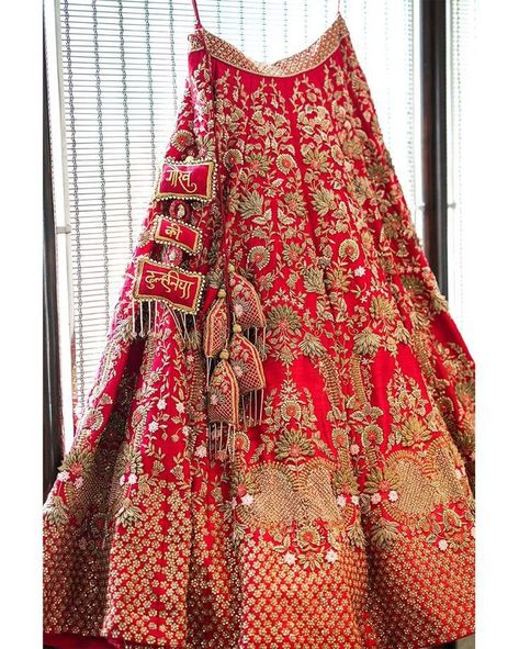 Amazing designs Red Bridal Lehenga, Designer Bridal Lehenga Choli, Red Bridal Dress, Latest Bridal Lehenga, Wedding Lehenga Designs, Indian Bride Outfits, Lehnga Dress, Bridal Lehenga Collection, Designer Bridal Lehenga