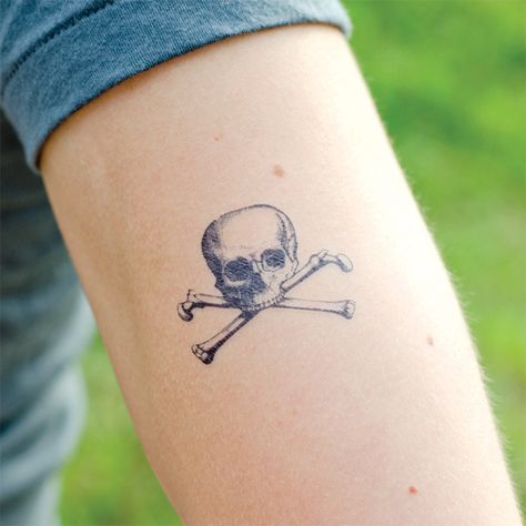 Skull Wrist Tattoo For Women, Pirate Skull Tattoos, Friday The 13th Tattoo, Pirate Tattoo, 13 Tattoos, Bone Tattoos, Temp Tattoo, Skull Tattoo Design, Traditional Tattoos