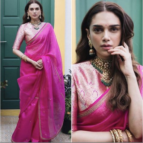 Red Organza Saree Look, Silk Brocade Blouse Designs, Brocade Saree Look, Pink Sari With Contrast Blouse, Light Pink Saree Contrast Blouse, Pink Saree Blouse Combination, Blouse With Organza Saree, Rani Pink Saree Contrast Blouse, Pink Brocade Saree