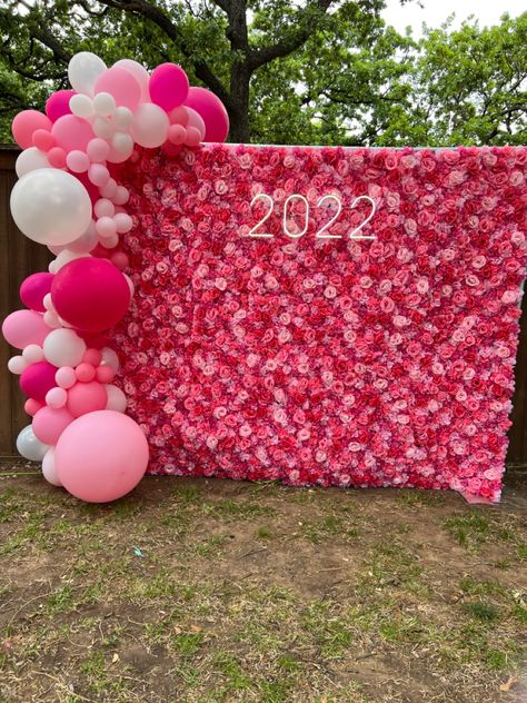 Grad Party Flower Wall, Flower Wall For Party, Pink Western Graduation Party, Pink And White Graduation Party Ideas, Pink Theme Grad Party, Pink And Silver Graduation Party Ideas, Pink Graduation Decor, Pink Floral Graduation Party Decor, Pink Graduation Party Ideas Decorations