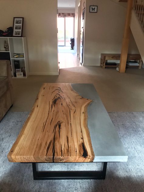 Concrete Live Edge Table, Kitchen Countertops Concrete, Bathroom Concrete, Concrete Countertops Outdoor Kitchen, Table Beton, Concrete Countertops Bathroom, Rustic Furniture Design, Cement Table, Kitchen Concrete