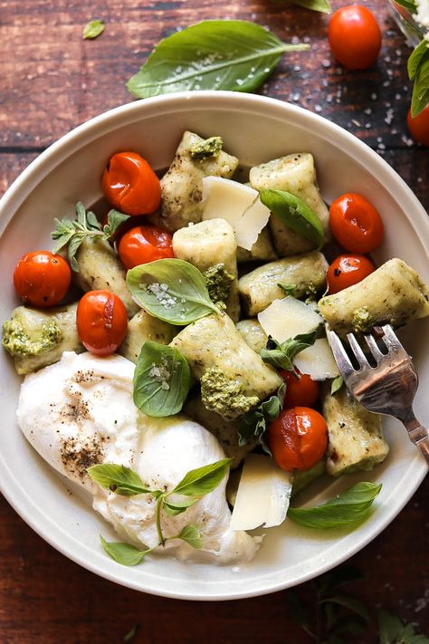 pesto gnocchi with burst tomatoes and burrata – The Foul-Mouth Gourmet Tomatoes And Burrata, Burst Tomatoes, Pesto Gnocchi, Make Pesto, Pumpkin Gnocchi, Homemade Pillows, Homemade Gnocchi, Burrata Cheese, Cooking For Two