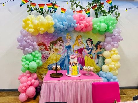 Disney Princess Backdrop Balloons, Princess Balloon Backdrop, Disney Princess Balloon Arch, Disney Princess Balloon Garland, Princess Balloon Arch, Princess Balloon Garland, Princess Balloon Decorations, Disney Princess Backdrop, Theme Balloon Decoration