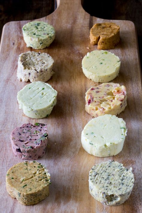 Compound Butter For Beef Tenderloin, Compound Butter For Pork, Butter Compote, Food To Sell, Slushies Recipes, Xylitol Recipes, Flavored Butter Recipes, Butter Recipes Homemade, Compound Butters