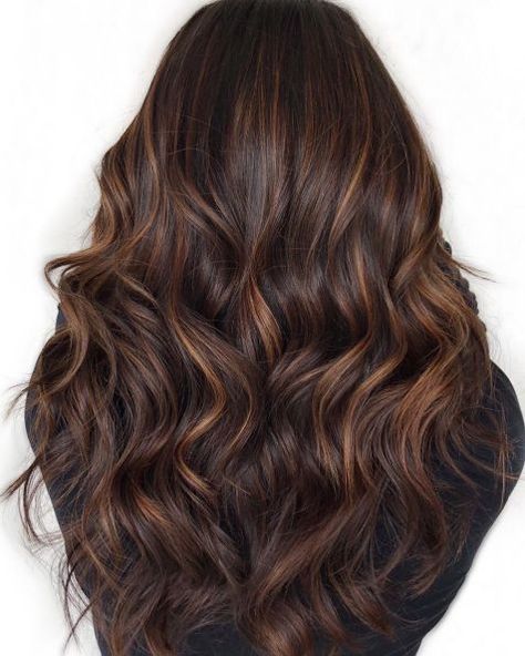 Subtle Caramel Highlights For Dark Hair Elegant Brunette, Highlights For Dark Brown Hair, Light Brown Highlights, Brunette Hairstyles, Chocolate Hair, Dark Hair With Highlights, Caramel Hair, Caramel Highlights, Brown Hair Balayage