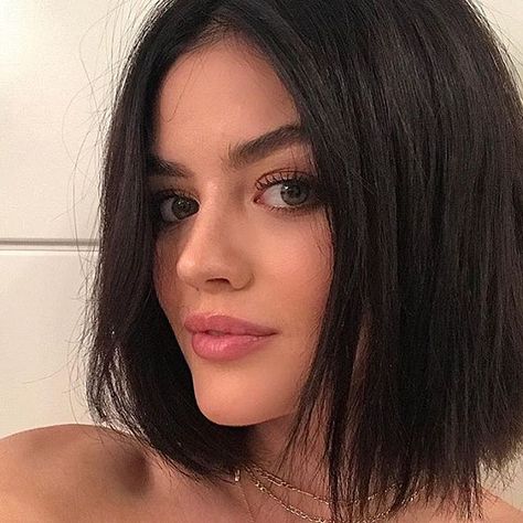 Big full whispie brows for this babe @lucyhale ❤️ #lucyhale #kelleybakerbrows #brows #bigbrows #kbbclient Lucy Hale Hair, Lob Hair, Brown Straight Hair, Feminine Hairstyles, Short Dark Hair, Short Black Hairstyles, Penteado Cabelo Curto, Lucy Hale, Lily Collins