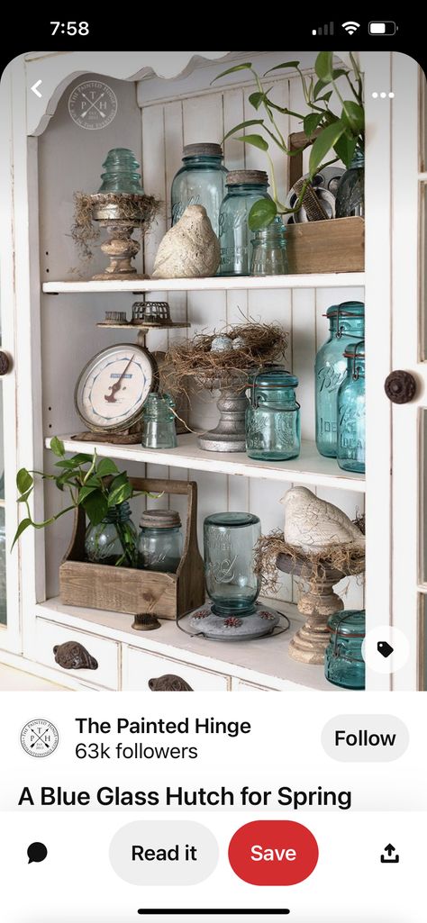 Hutch Decor, Blue Glass Bottles, Vintage Farmhouse Decor, 아파트 인테리어, Odds And Ends, Hus Inspiration, Great Week, Country Farmhouse Decor, Spring Home Decor