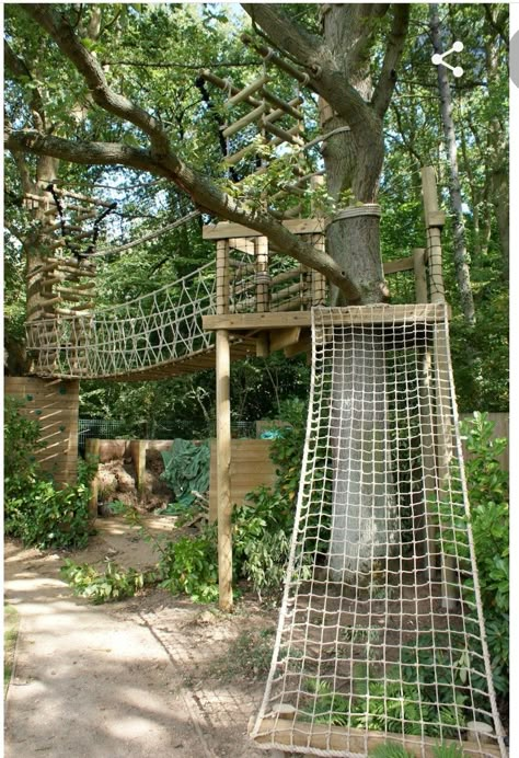 Playground Landscaping, Tree House Ideas, Treehouse Ideas, Rope Bridge, Tree House Plans, Tree Fort, Tree House Diy, Tree House Kids, Tree House Designs