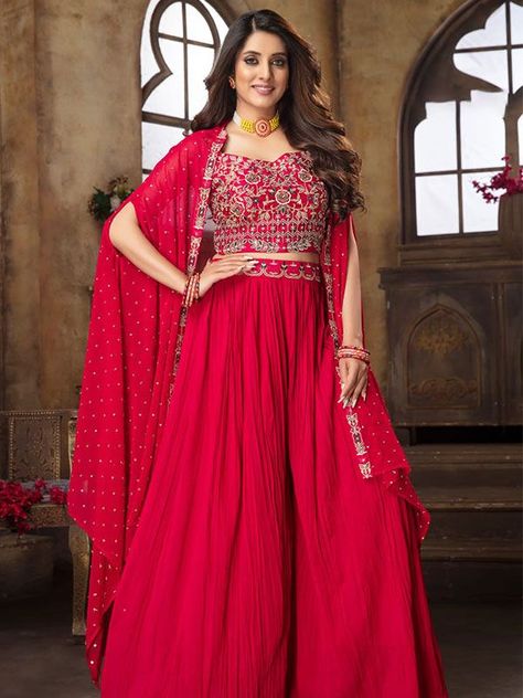 Sharara Top Designs For Wedding, Shrug Sharara Suit, Sharara Designs With Shrug, Suit For Diwali Festival, Shrug Lehnga Designs, Sharara Suit With Shrug, Sharara Crop Top With Shrug, Dress For Diwali Festival For Women, Shrug Outfit Ideas For Wedding