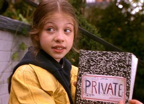 11 Obscure Movies Only '90s Kids Will Understand (No, We Don't Mean 'Home Alone') Michelle Trachtenberg, 90s Kids Movies, Rainy Day Movies, Harriet The Spy, 1990s Kids, 90’s Nostalgia, Disney Channel Movies, Positive Books, 80 Cartoons