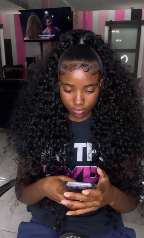 Up Down Ponytail Hairstyles Weave, Peekaboo Half Up Half Down, Picture Day Hairstyles Black Women, Back To Hairstyles For Black Teens, Half Up Half Down Hair Black Women Ponytail, 16 Birthday Hairstyles Braids, Black To School Hairstyles, Black Girls Hairstyles Back To School, Birthday Hair Styles Teens