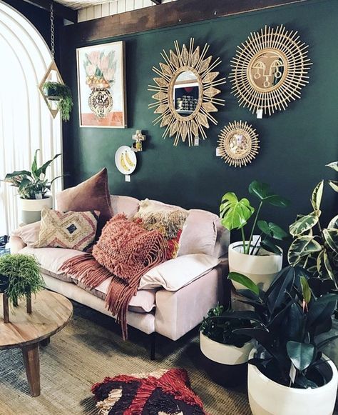 Bohemian Style Living Room, Bohemian Style Living, Dekorasi Bohemia, Interior Boho, Boho Style Decor, Design Salon, Hus Inspiration, Glam Decor, Style Deco